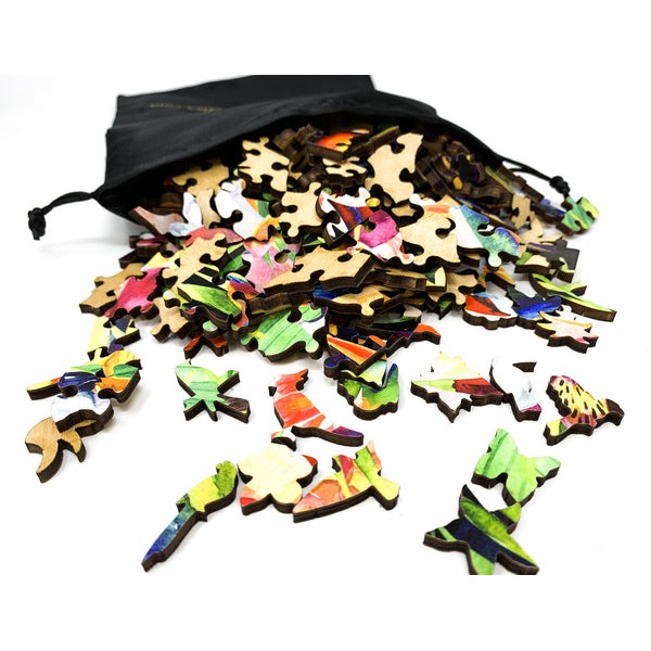 Tropical Birds - 222 Piece Wooden Jigsaw Puzzle UK