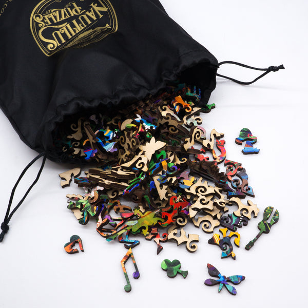 Wonderland Garden Party (530 Piece Wooden Jigsaw Puzzle) UK