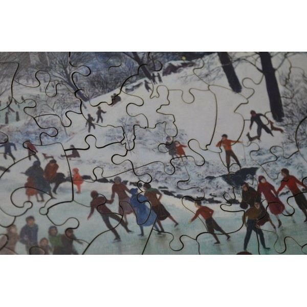 Skating In Central Park (249 Piece Wooden Christmas Puzzle) UK
