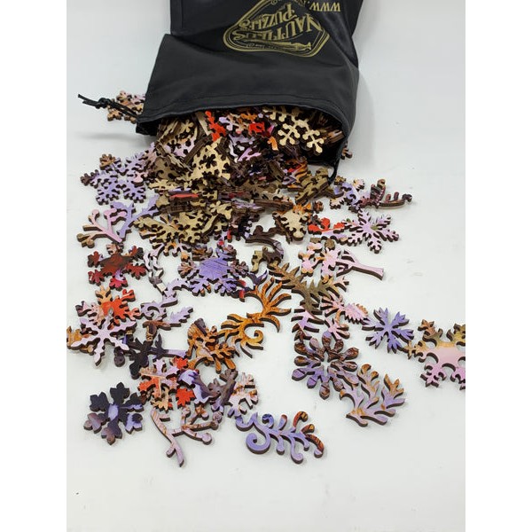 Winter on the Farm (358 Piece Wooden Jigsaw Puzzle) UK