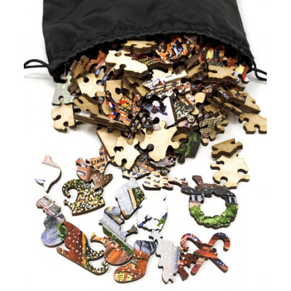 Ice Skaters at Rockefeller Center (249 Piece Wooden Christmas Puzzle) UK