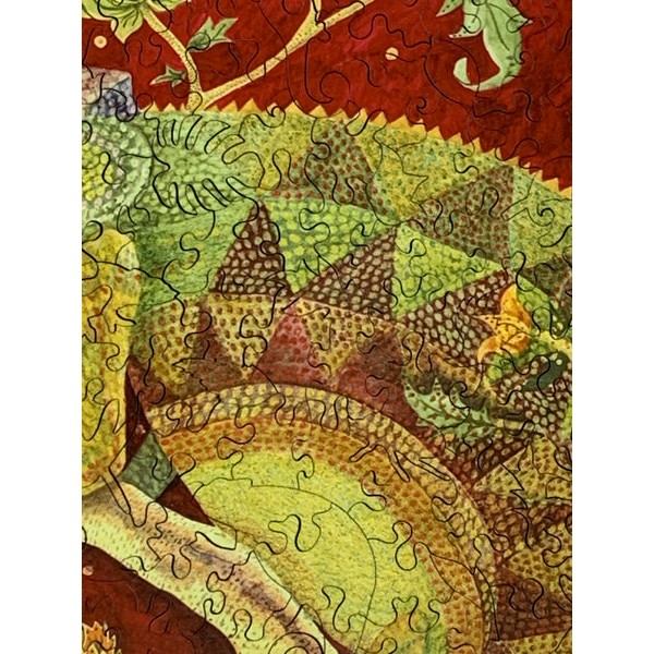 Karma Chameleon (337 Piece Wooden Jigsaw Puzzle) UK