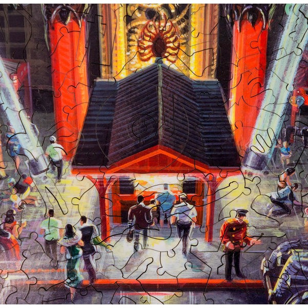 Grauman's Chinese Theatre, Hollywood (419 Piece Wooden Jigsaw Puzzle) UK