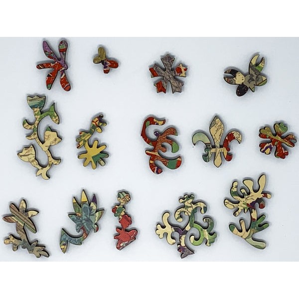 A Contest of Elegant Ladies Among the Cherry Blossoms (122 Piece Wooden Jigsaw Puzzle) UK